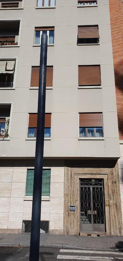 Appartamento Centro Metro Bernini Porta Susa Politecnico Juventus Stadium Turin Bagian luar foto