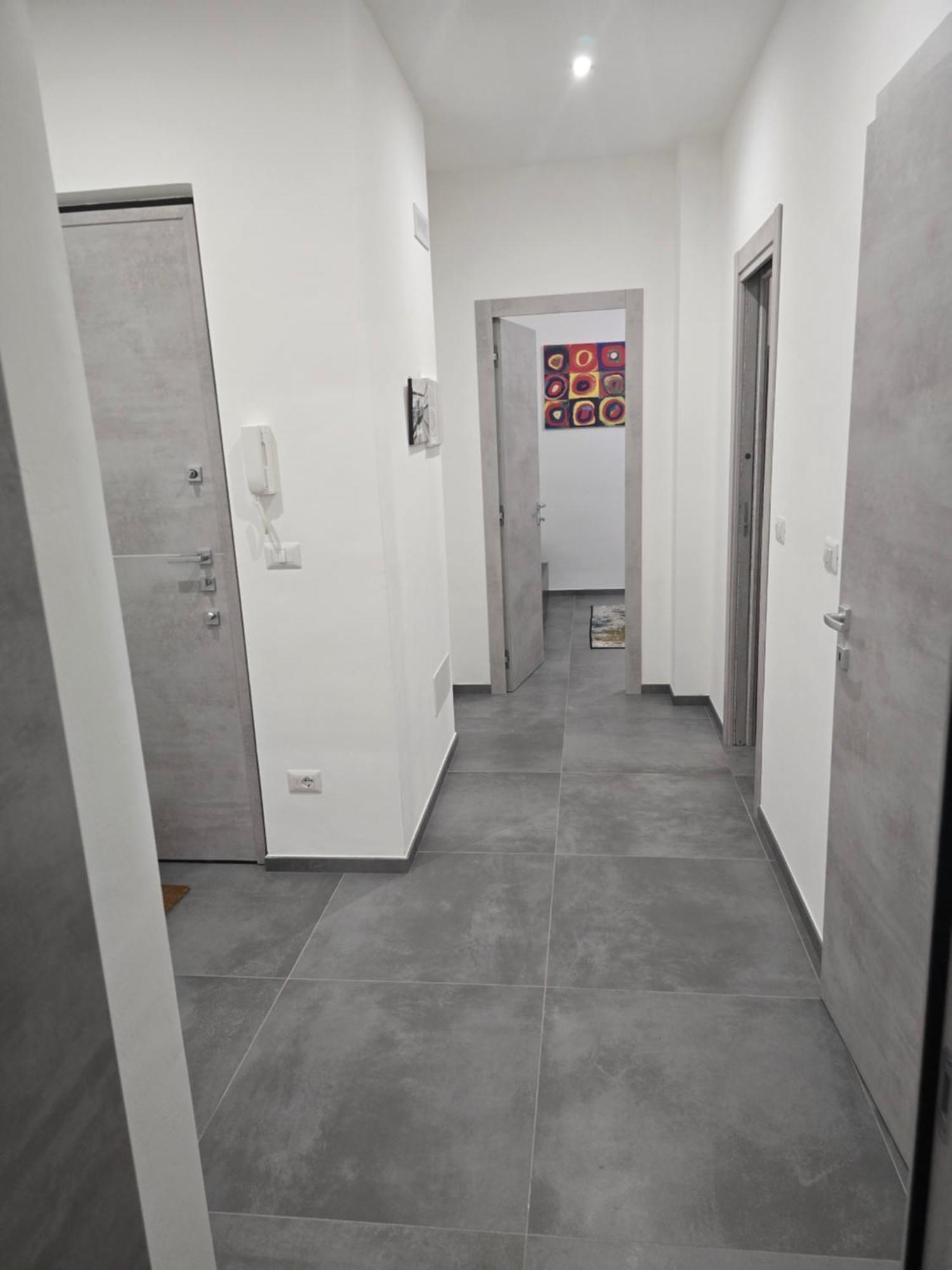 Appartamento Centro Metro Bernini Porta Susa Politecnico Juventus Stadium Turin Ruang foto